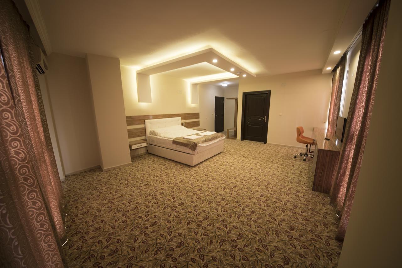 Osmaniye Hanedan Otel Exterior photo